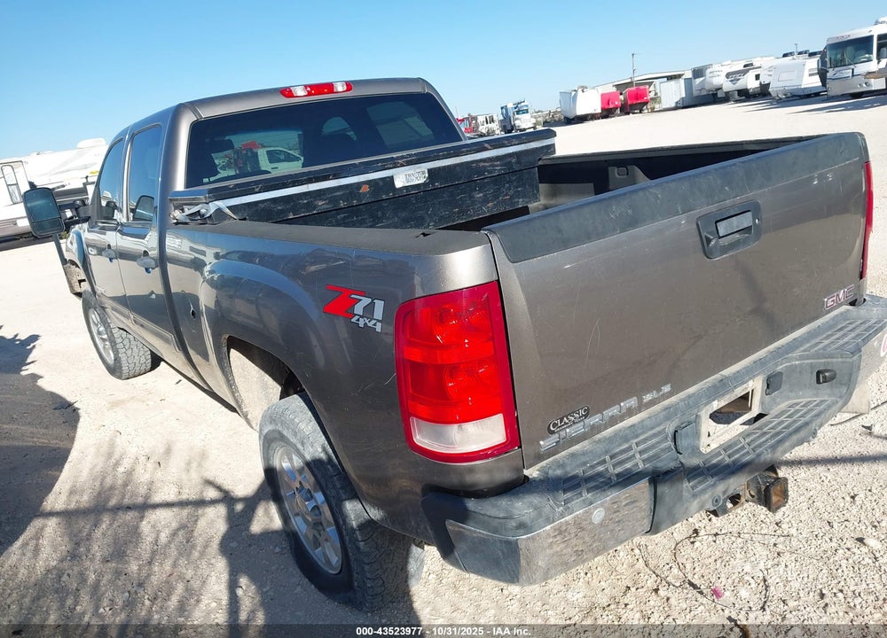 2013 GMC SIERRA VIN: 1GT120C88DF138825