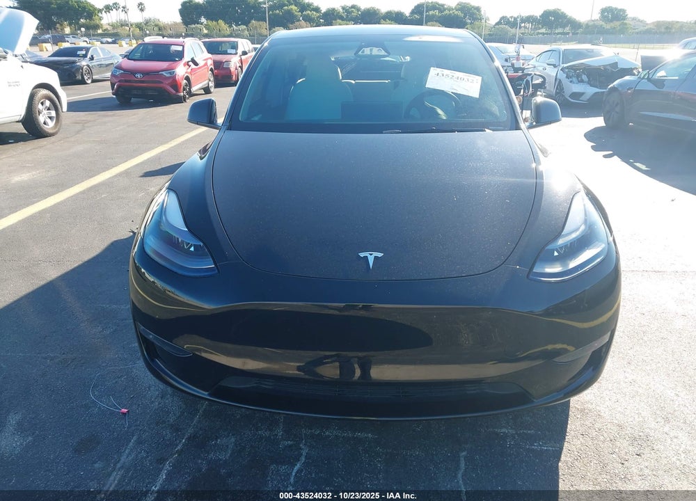 2024 TESLA MODEL Y LONG RANGE DUAL MOTOR ALL-WHEEL DRIVE VIN: 7SAYGDEEXRA276615