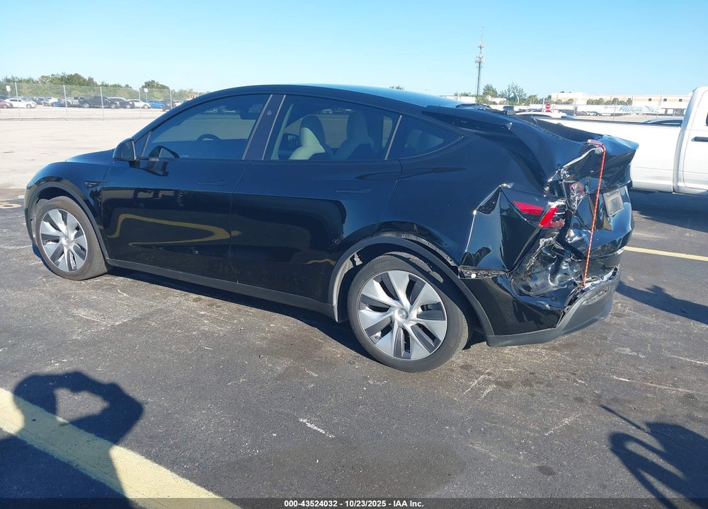 2024 TESLA MODEL Y LONG RANGE DUAL MOTOR ALL-WHEEL DRIVE VIN: 7SAYGDEEXRA276615
