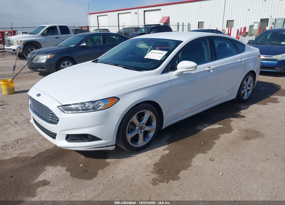 2016 FORD FUSION SE VIN: 3FA6P0HD3GR292613
