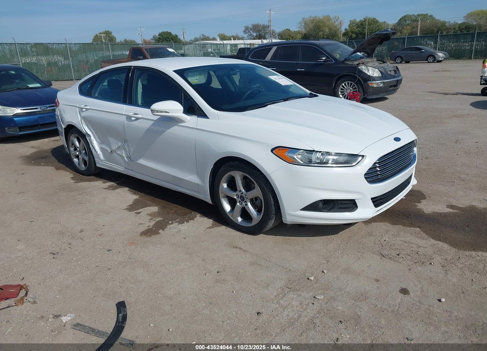 2016 FORD FUSION SE VIN: 3FA6P0HD3GR292613
