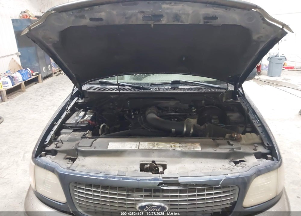 2000 FORD EXPEDITION EDDIE BAUER VIN: 1FMPU18L7YLB67758
