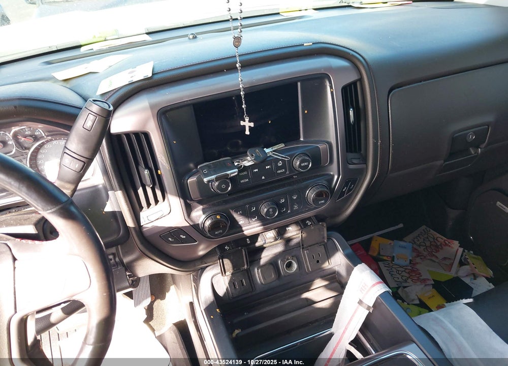 2018 GMC SIERRA 1500 SLT VIN: 3GTU2NEJ3JG304477