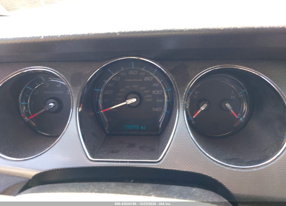 2011 FORD TAURUS SEL VIN: 1FAHP2EW7BG125102