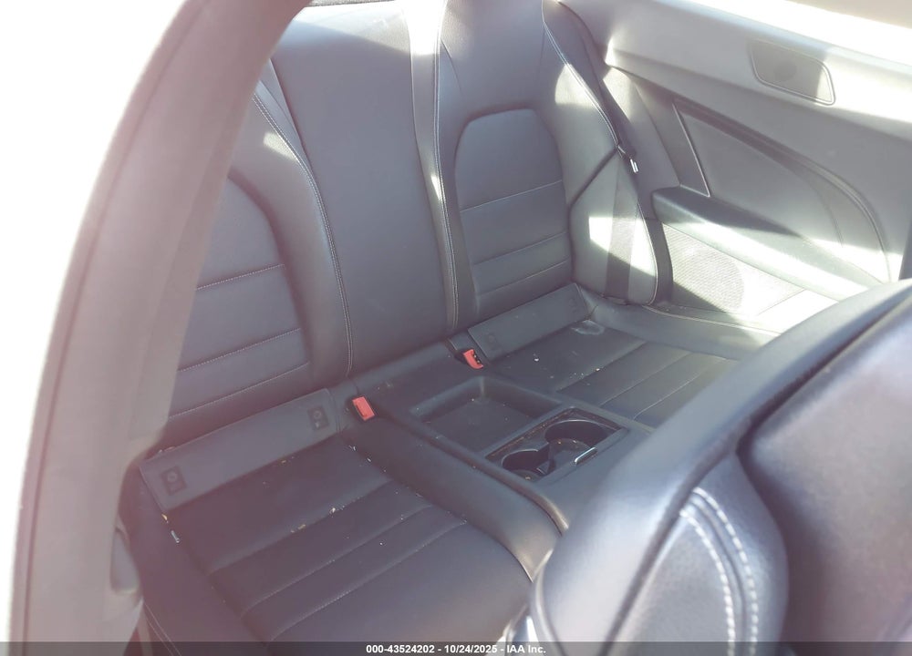 2014 MERCEDES-BENZ C CLASS VIN: WDDGJ4HB0EG298790