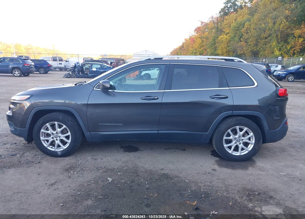 2016 JEEP CHEROKEE LATITUDE VIN: 1C4PJLCB5GW304488