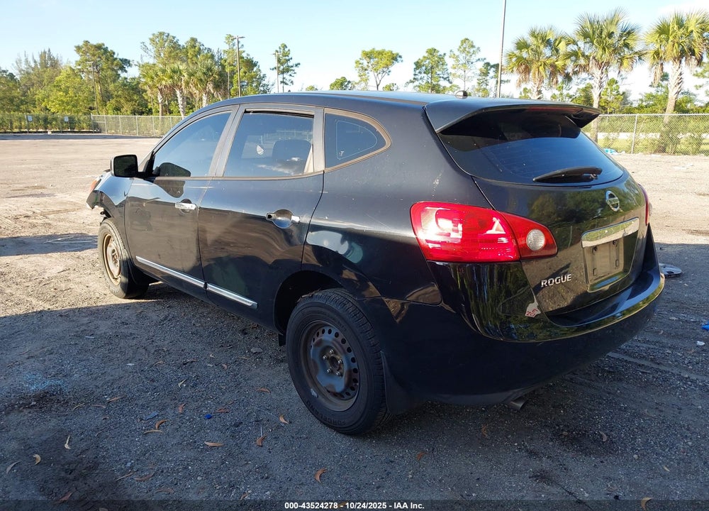 2013 NISSAN ROGUE S VIN: JN8AS5MT2DW032522