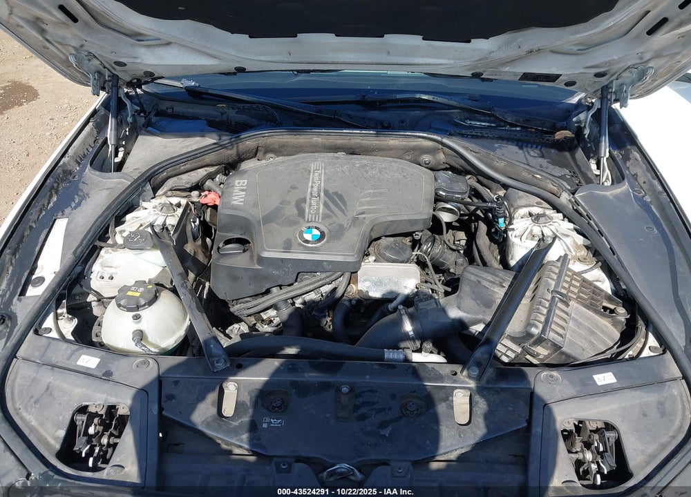 2016 BMW 528I VIN: WBA5A5C57GG353101