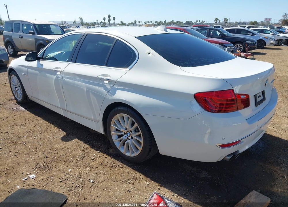 2016 BMW 528I VIN: WBA5A5C57GG353101