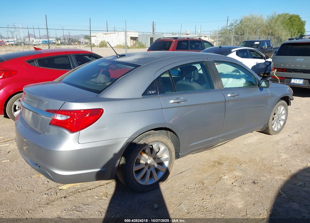 2013 CHRYSLER 200 TOURING VIN: 1C3CCBBB8DN649704