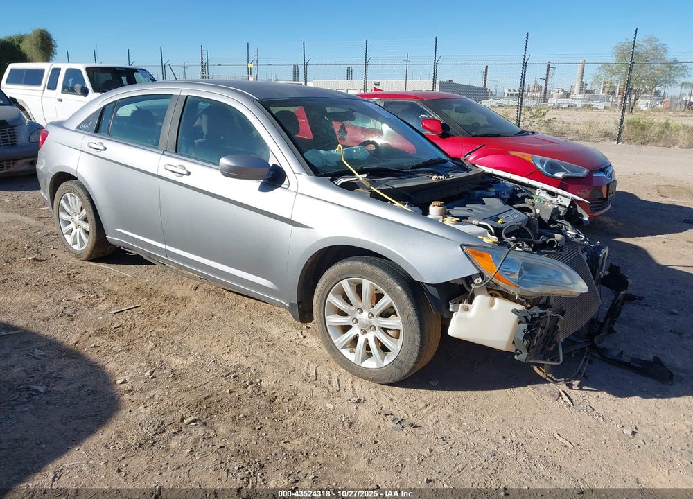 2013 CHRYSLER 200 TOURING VIN: 1C3CCBBB8DN649704