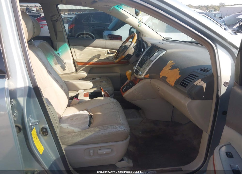 2004 LEXUS RX 330 VIN: JTJGA31U140010277