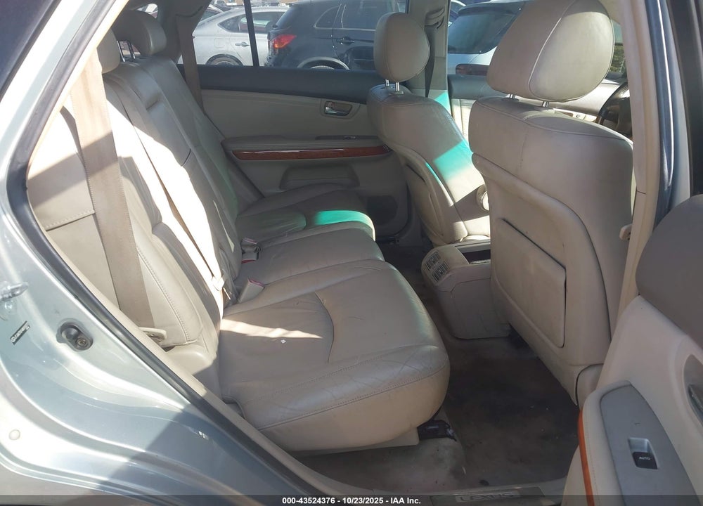 2004 LEXUS RX 330 VIN: JTJGA31U140010277