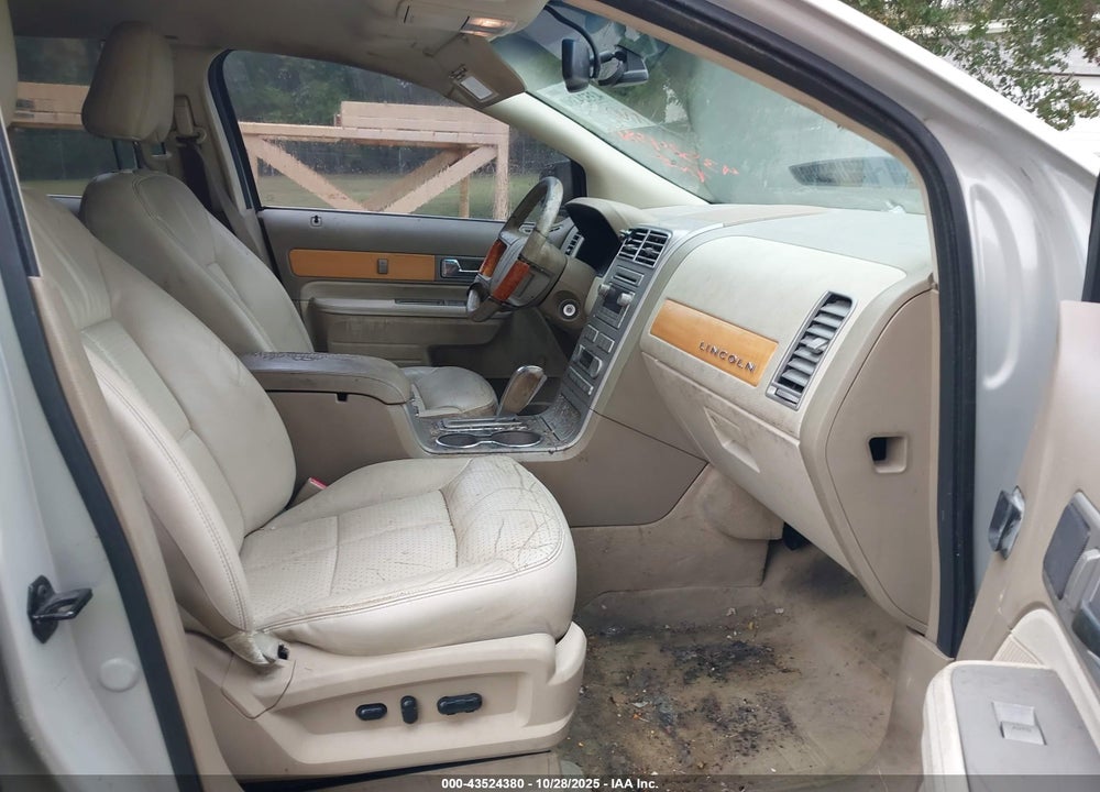 2007 LINCOLN MKX VIN: 2LMDU68C27BJ37120