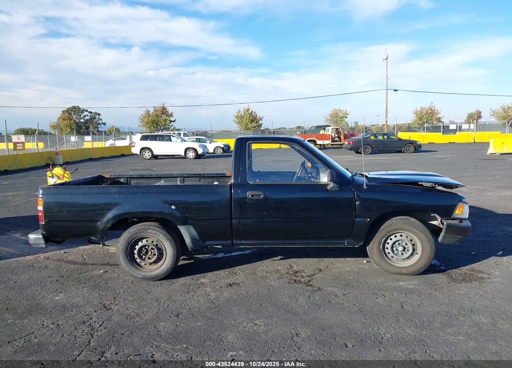 1992 TOYOTA PICKUP VIN: JT4RN81A9N0088603