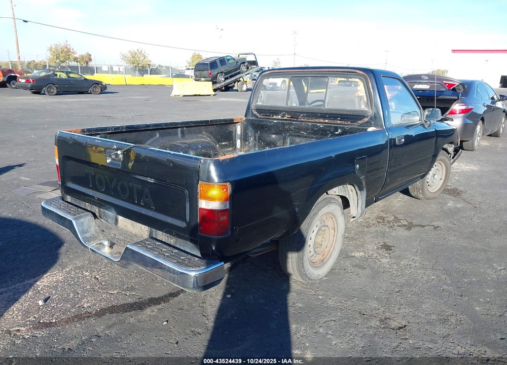 1992 TOYOTA PICKUP VIN: JT4RN81A9N0088603