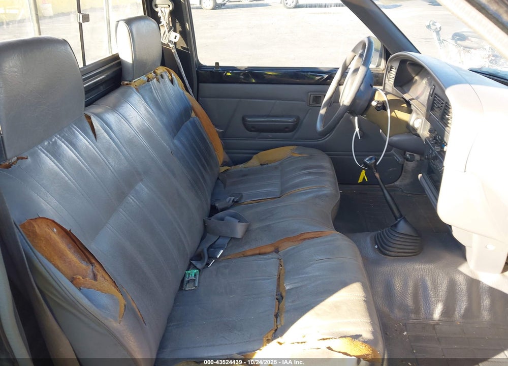 1992 TOYOTA PICKUP VIN: JT4RN81A9N0088603