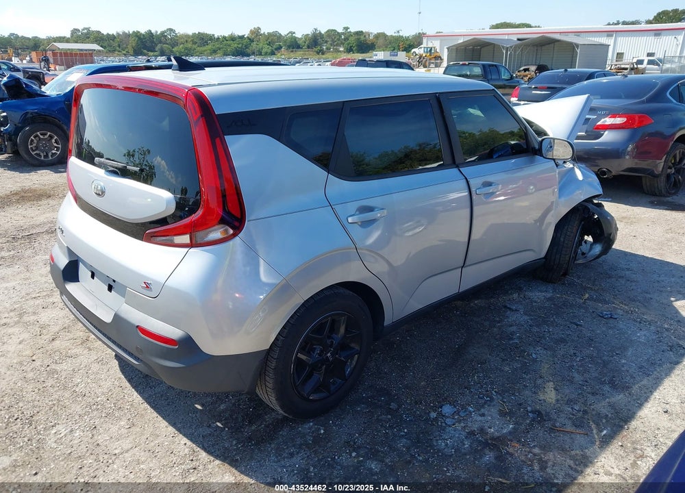 2020 KIA SOUL !/+/S VIN: KNDJ23AU1L7001820