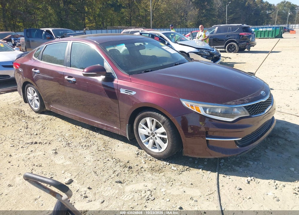 2018 KIA OPTIMA LX VIN: 5XXGT4L30JG191311