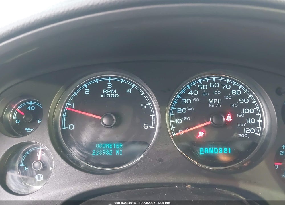 2008 GMC YUKON VIN: 1GKFK13078J121074