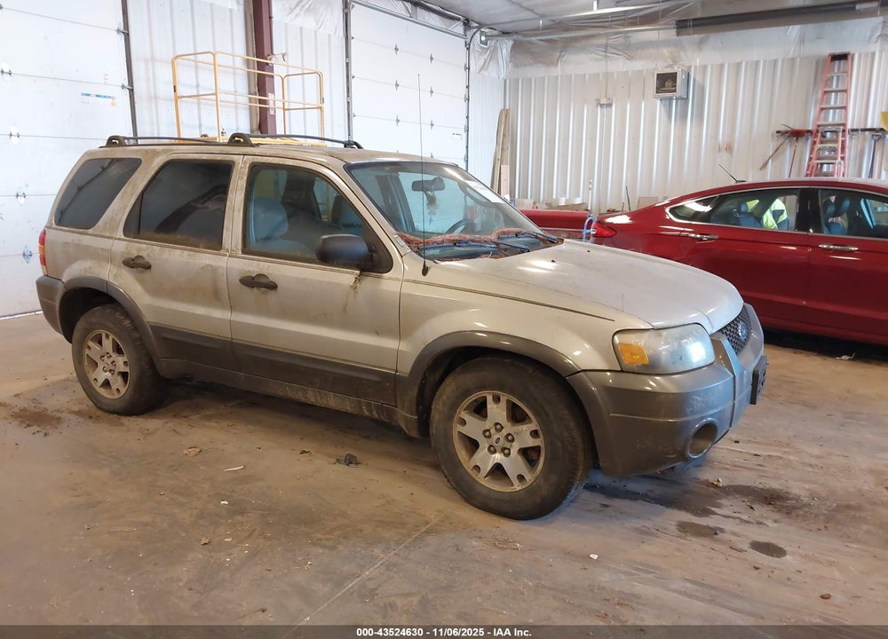2005 FORD ESCAPE XLT VIN: 1FMYU93195KB77203