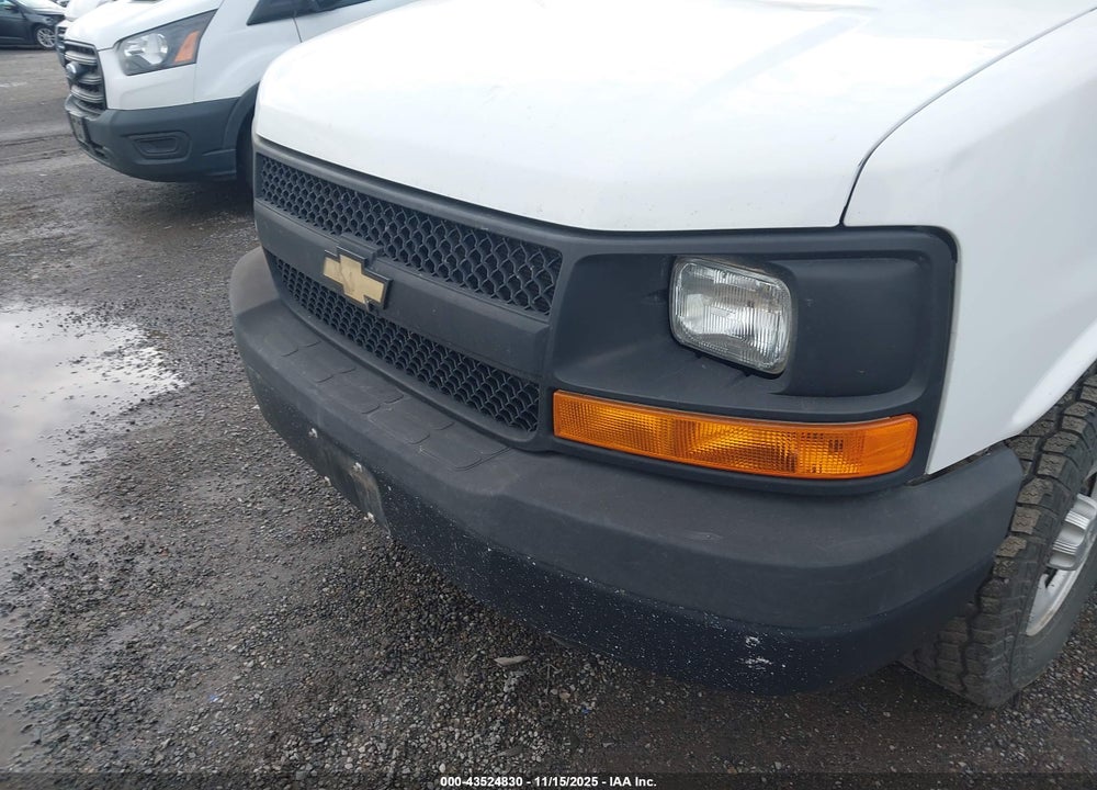 2015 CHEVROLET EXPRESS 2500 WORK VAN VIN: 1GCWGFCFXF1274902