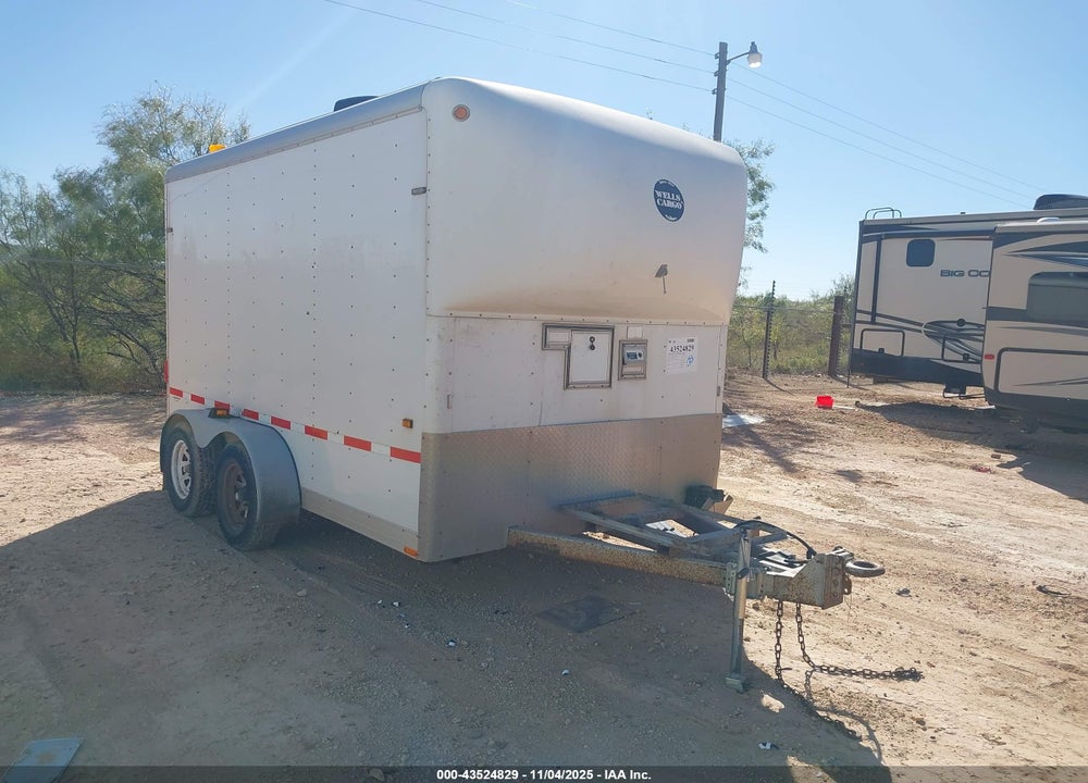 2002 WELLS CARGO UNKNOWN VIN: 1WC200E2121101335