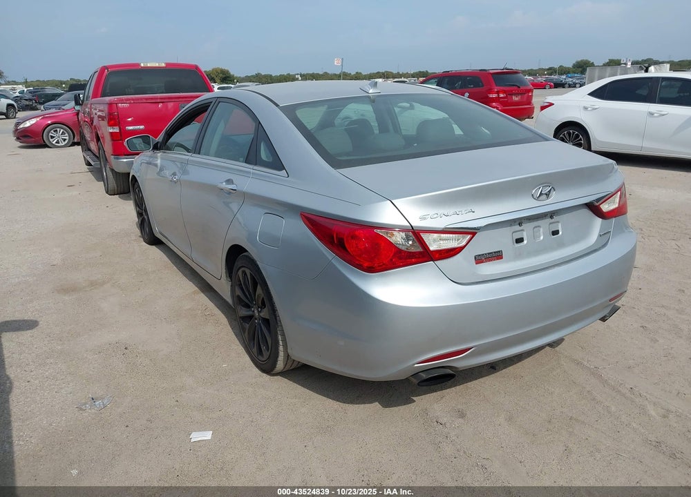2011 HYUNDAI SONATA VIN: 5NPEC4AB5BH177072
