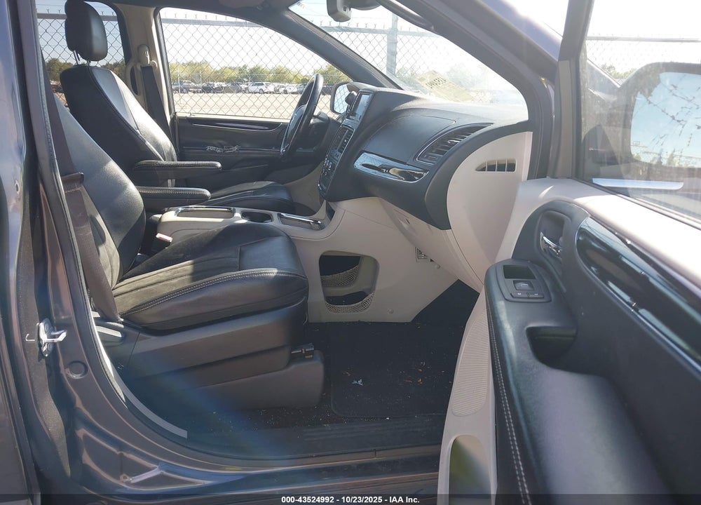 2019 DODGE GRAND CARAVAN SXT VIN: 2C4RDGCG1KR520388