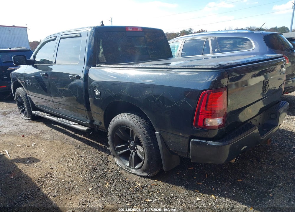 2018 RAM 1500 VIN: 1C6RR7MT5JS242998