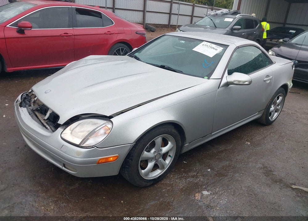 2003 MERCEDES-BENZ SLK 320 VIN: WDBKK65F83F282407