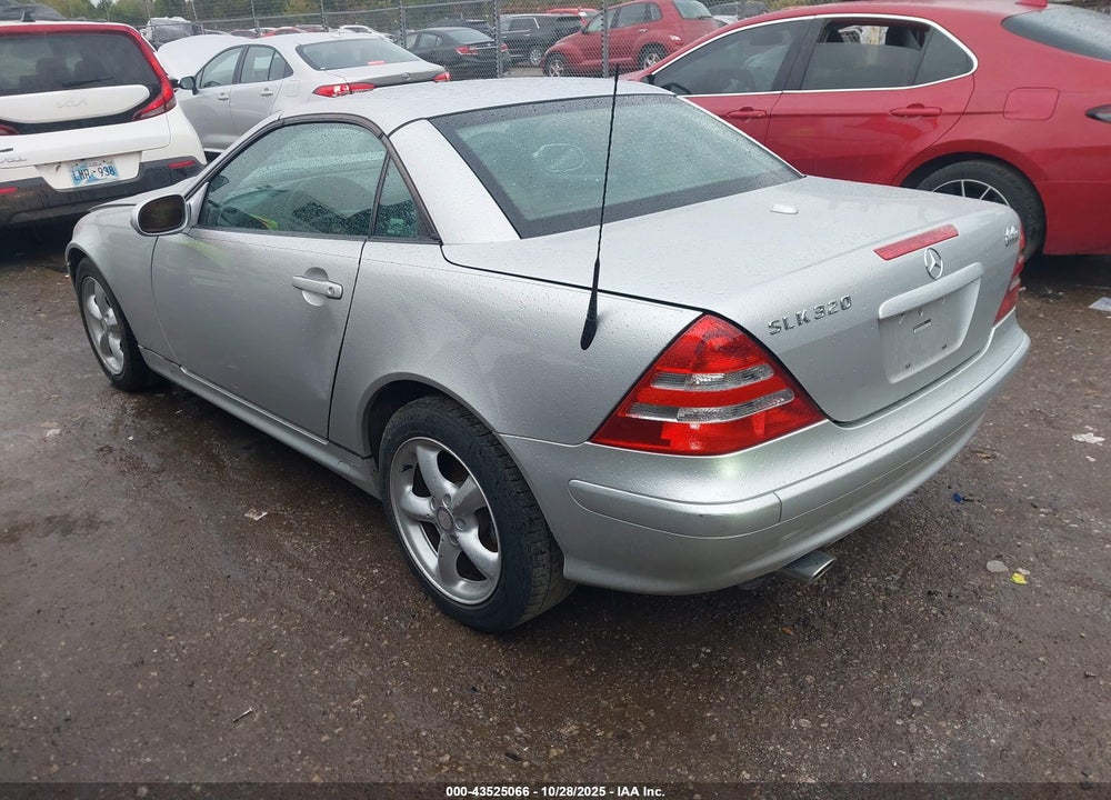 2003 MERCEDES-BENZ SLK 320 VIN: WDBKK65F83F282407