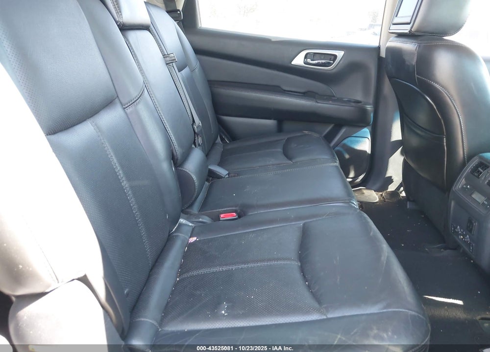 2014 NISSAN PATHFINDER VIN: 5N1AR2MN7EC613309
