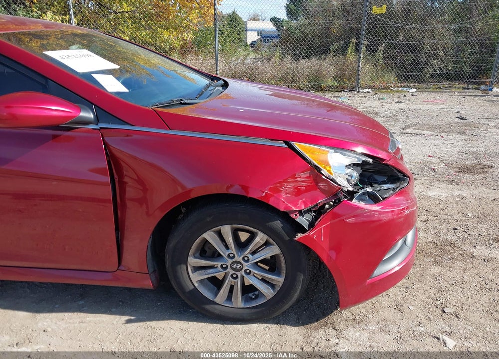 2014 HYUNDAI SONATA VIN: 5NPEB4AC0EH869272