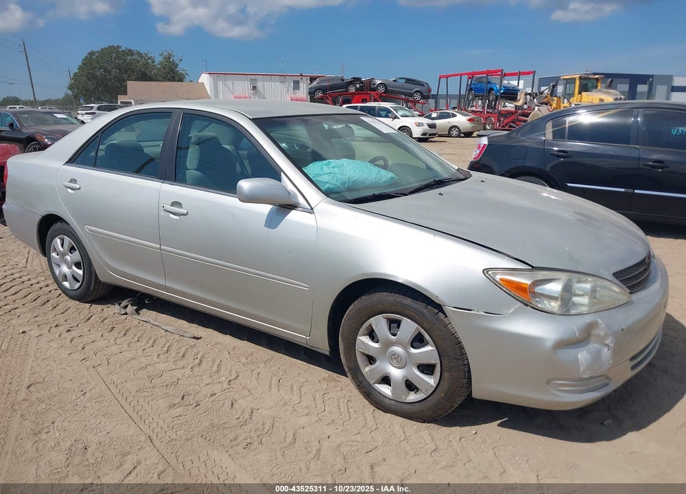 2002 TOYOTA CAMRY LE VIN: 4T1BE32K92U029451
