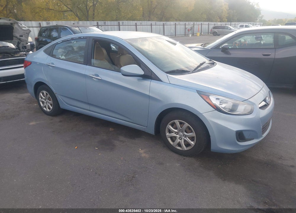 2013 HYUNDAI ACCENT GLS VIN: KMHCT4AE2DU500077