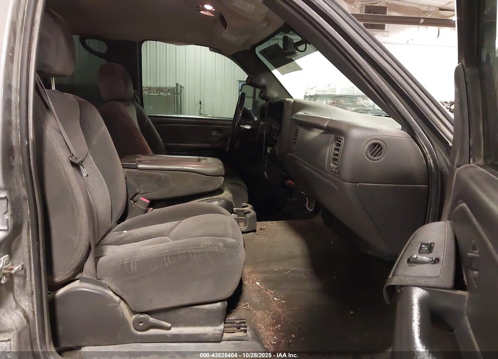 2007 CHEVROLET SILVERADO 2500 VIN: 1GCHK23D57F107091