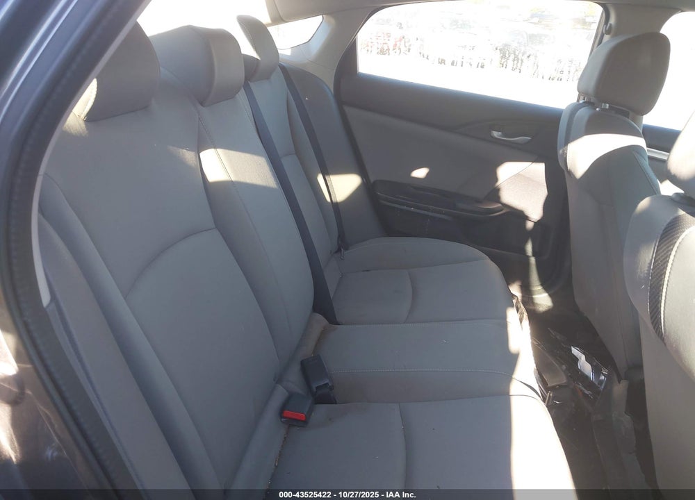 2016 HONDA CIVIC LX VIN: 2HGFC2F57GH531591