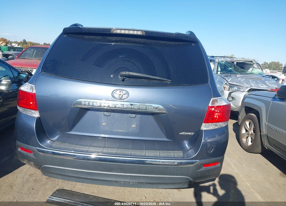 2013 TOYOTA HIGHLANDER LIMITED V6 VIN: 5TDDK3EH9DS209185