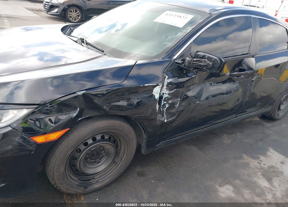 2021 HONDA CIVIC VIN: 2HGFC2F62MH518557