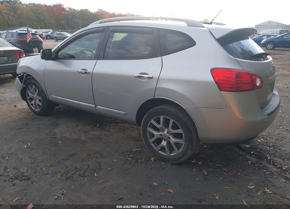 2013 NISSAN ROGUE SV W/SL PKG VIN: JN8AS5MV5DW134818