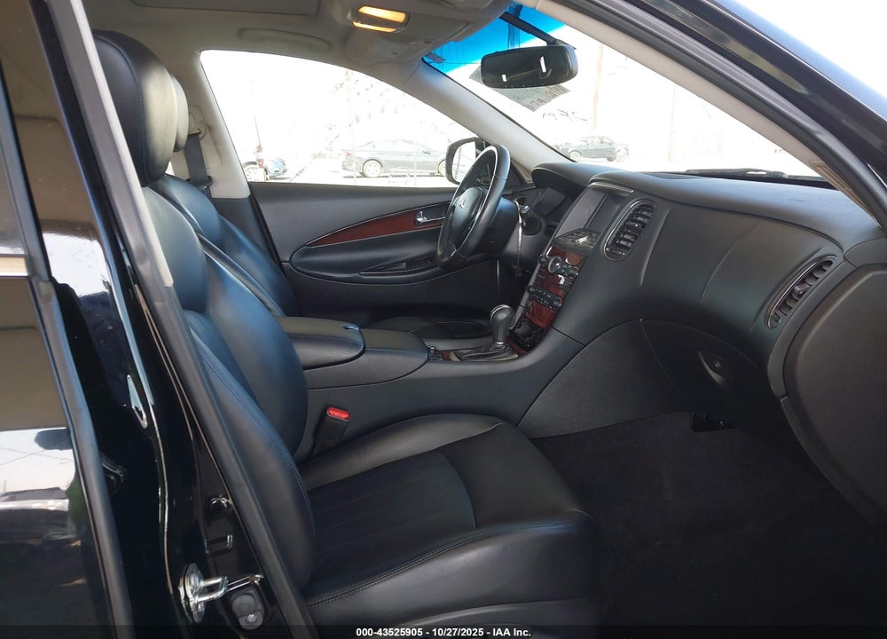 2017 INFINITI QX50 VIN: JN1BJ0RP2HM390029