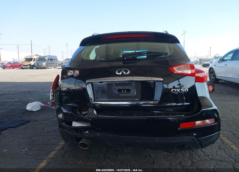 2017 INFINITI QX50 VIN: JN1BJ0RP2HM390029