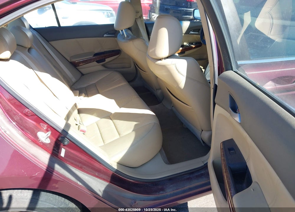 2008 HONDA ACCORD 2.4 EX-L VIN: 1HGCP26828A114686
