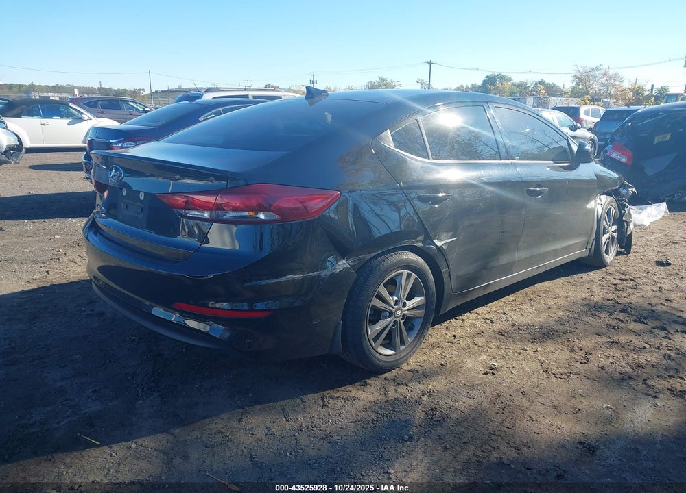 2018 HYUNDAI ELANTRA SEL VIN: 5NPD84LF1JH386319