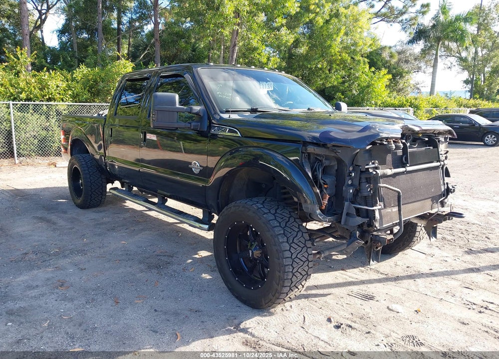 2011 FORD F-350 LARIAT VIN: 1FT8W3BT2BEB78962