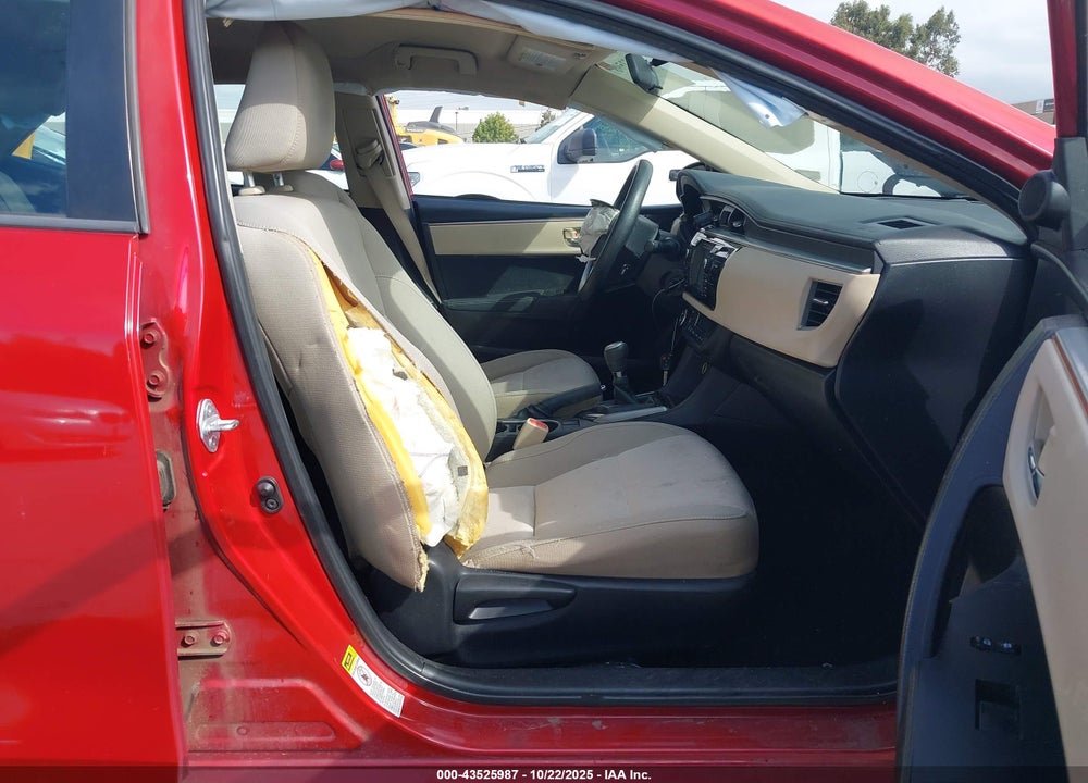 2014 TOYOTA COROLLA LE VIN: 5YFBURHE7EP157748