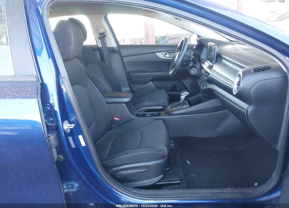 2021 KIA FORTE LXS VIN: 3KPF24AD4ME304832