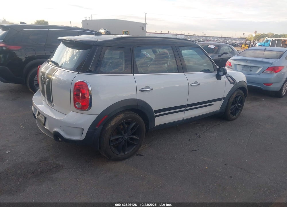 2014 MINI COUNTRYMAN COOPER S VIN: WMWZC5C57EWM18432