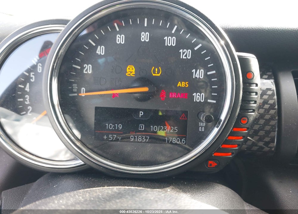 2016 MINI HARDTOP COOPER S VIN: WMWXU3C57G2D28283